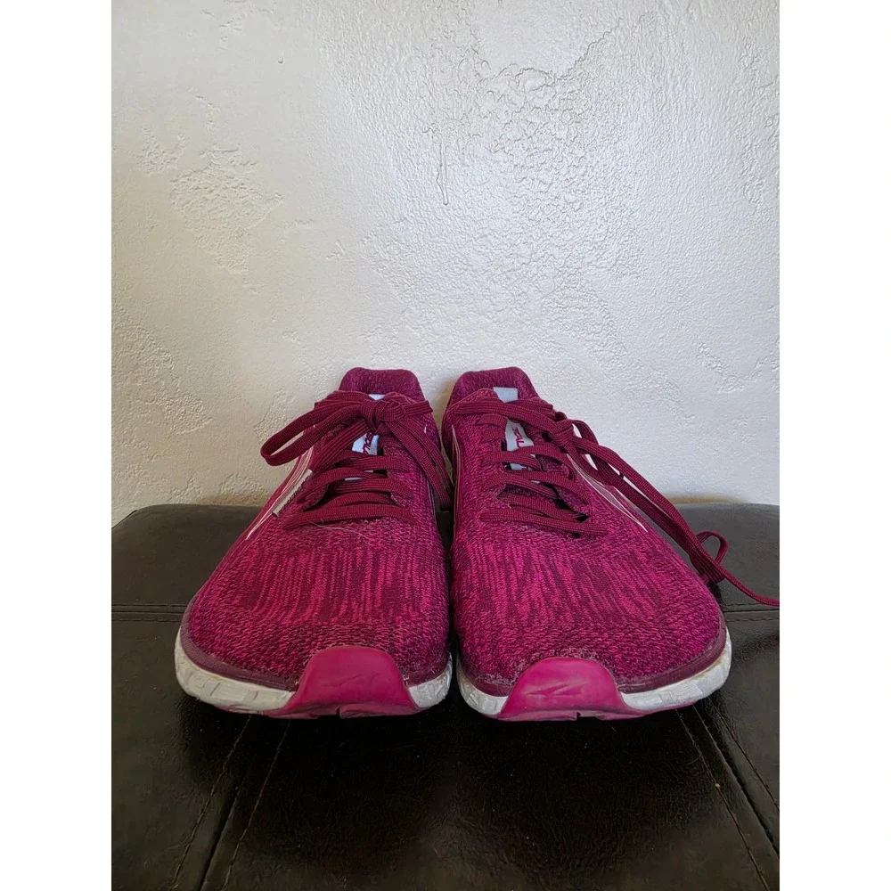Altra Escalante 1.5 in Hot Magenta Pink Footshape Outdoor Workout Sneakers sz 7